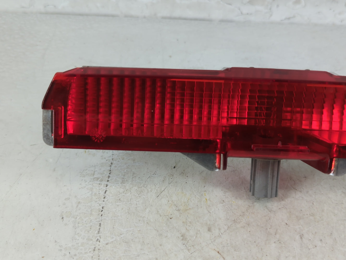 2007 Lincoln Mkz Third Brake Light Tail Light P/N:224 916 Fits OEM Used Auto Parts - Oemusedautoparts1.com