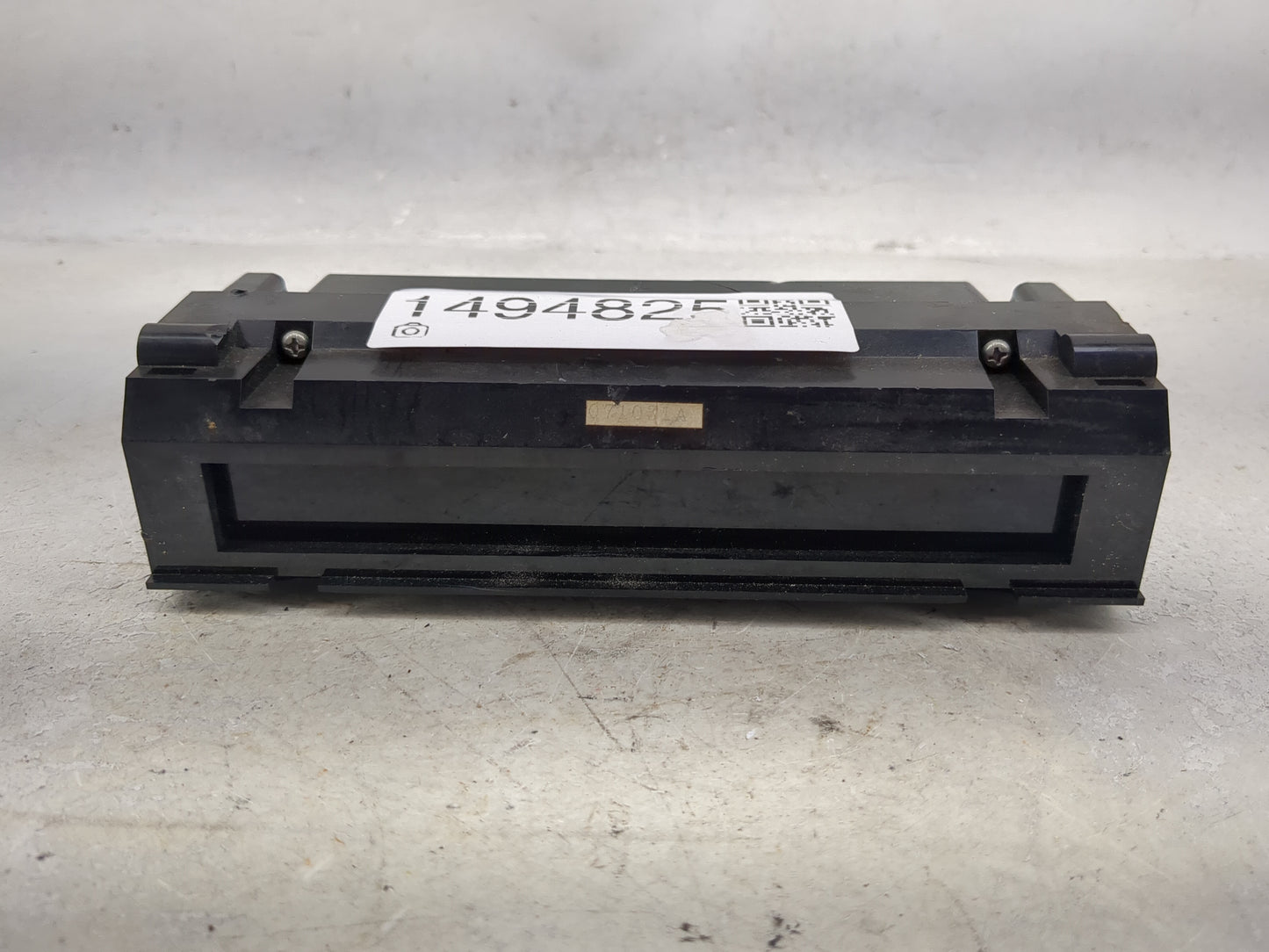 2007 Lincoln Mkz Radio AM FM Cd Player Receiver Replacement P/N:27775ZK30B Fits OEM Used Auto Parts - Oemusedautoparts1.com