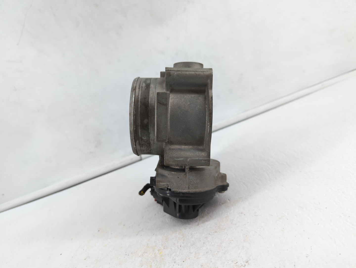 2007-2012 Lincoln Mkz Throttle Body P/N:7T4E-EB 101007 2, 7T4E-EC Fits Fits 2007 2008 2009 2010 2011 2012 2013 2014 OEM Used