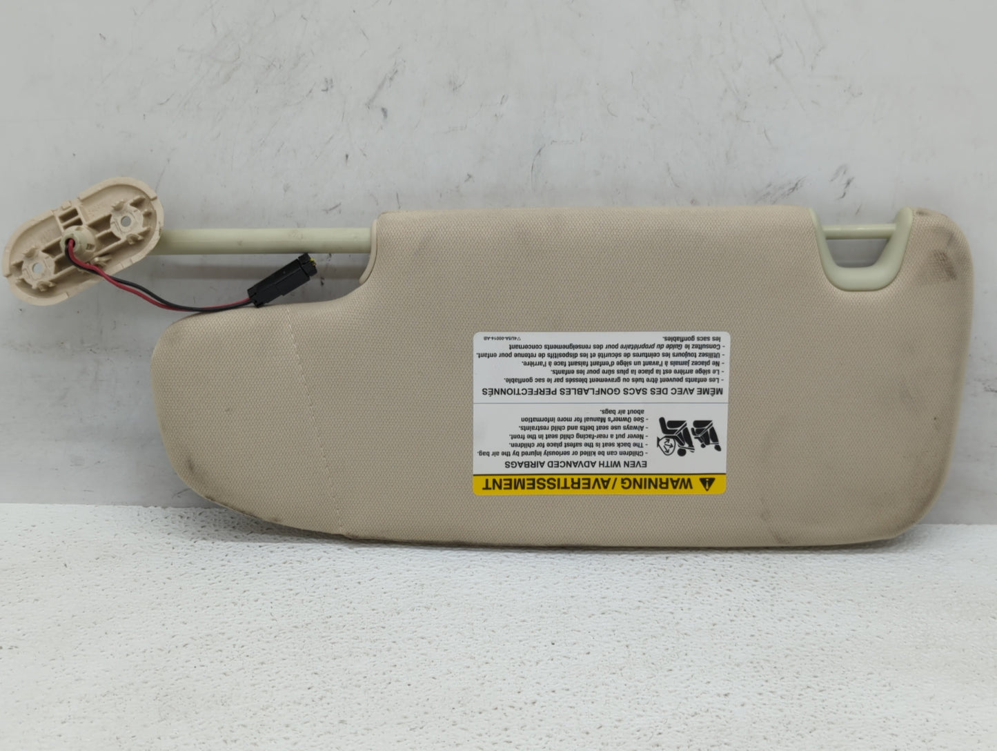 2007-2009 Lincoln Mkz Sun Visor Shade Replacement Passenger Right Mirror Fits Fits 2006 2007 2008 2009 OEM Used Auto Parts -