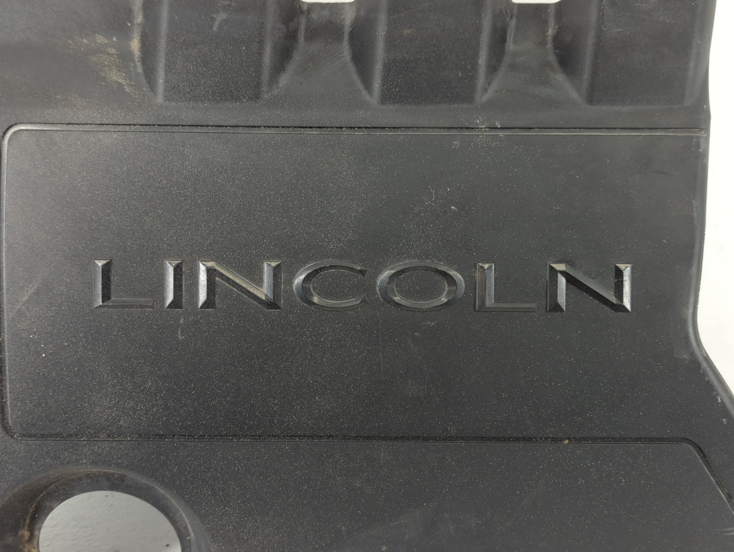 2007 Lincoln Mkz Engine Cover - Oemusedautoparts1.com