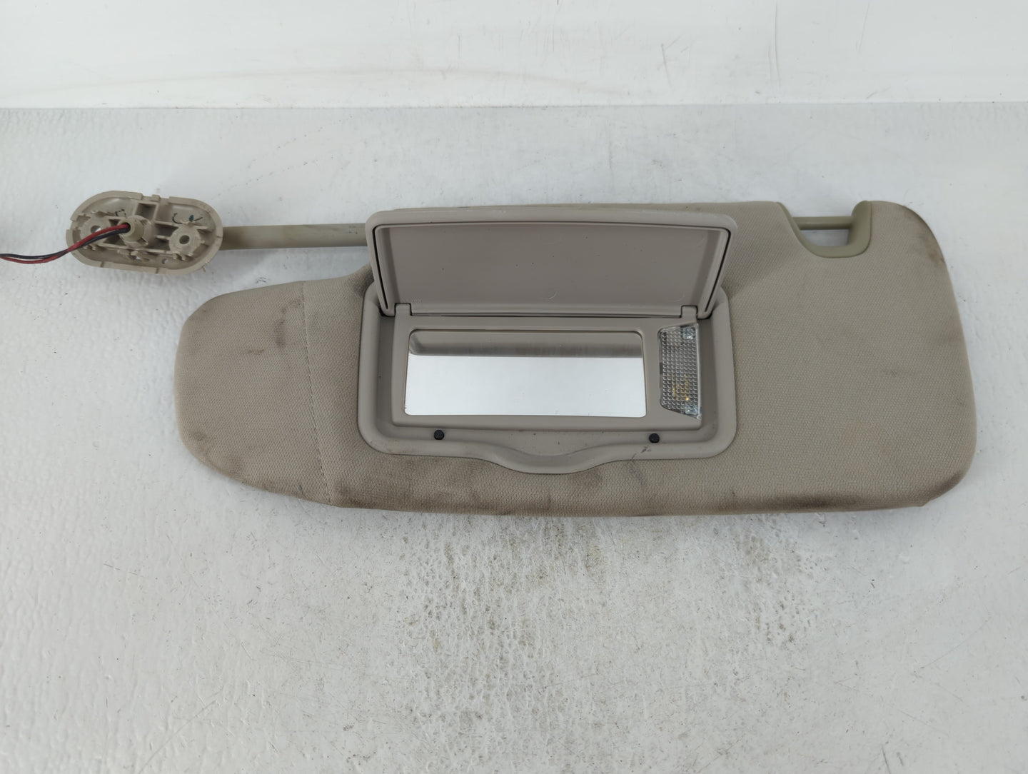 2007-2009 Lincoln Mkz Sun Visor Shade Replacement Driver Left Mirror Fits Fits 2006 2007 2008 2009 OEM Used Auto Parts - Oem
