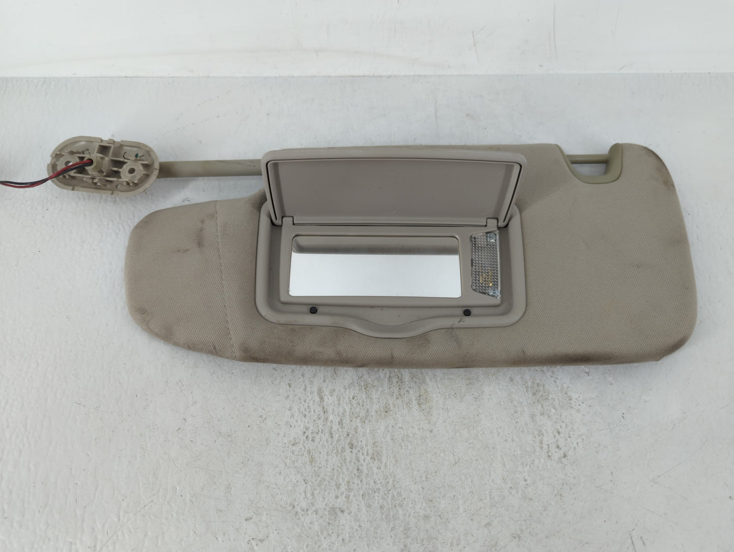 2007-2009 Lincoln Mkz Sun Visor Shade Replacement Driver Left Mirror Fits Fits 2006 2007 2008 2009 OEM Used Auto Parts - Oem