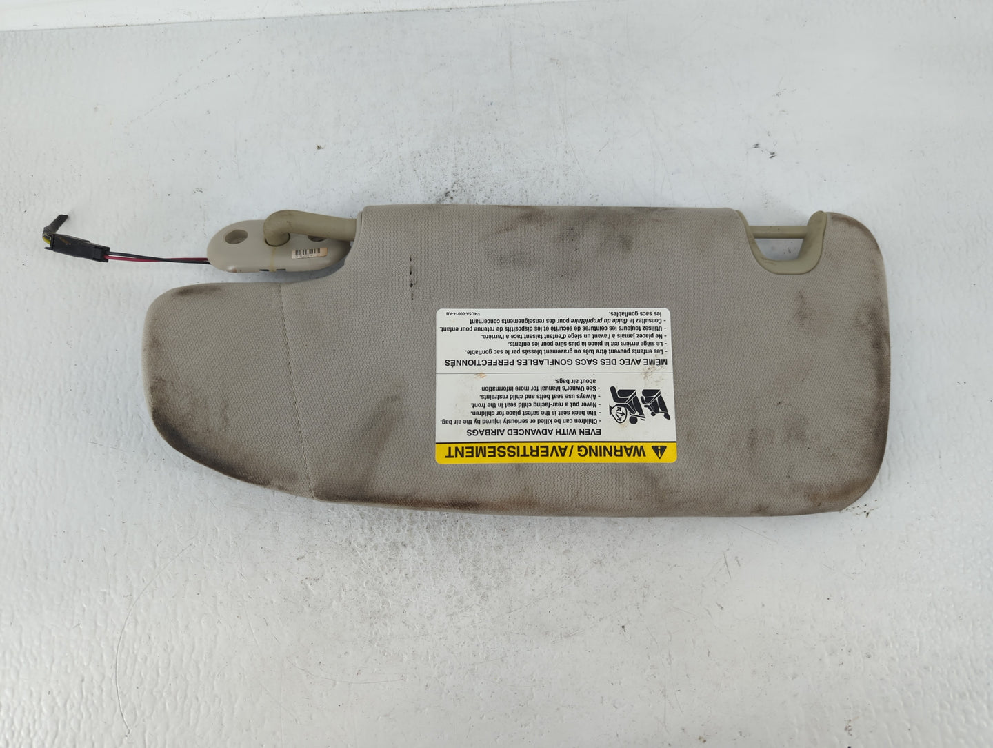 2007-2009 Lincoln Mkz Sun Visor Shade Replacement Passenger Right Mirror Fits Fits 2006 2007 2008 2009 OEM Used Auto Parts -