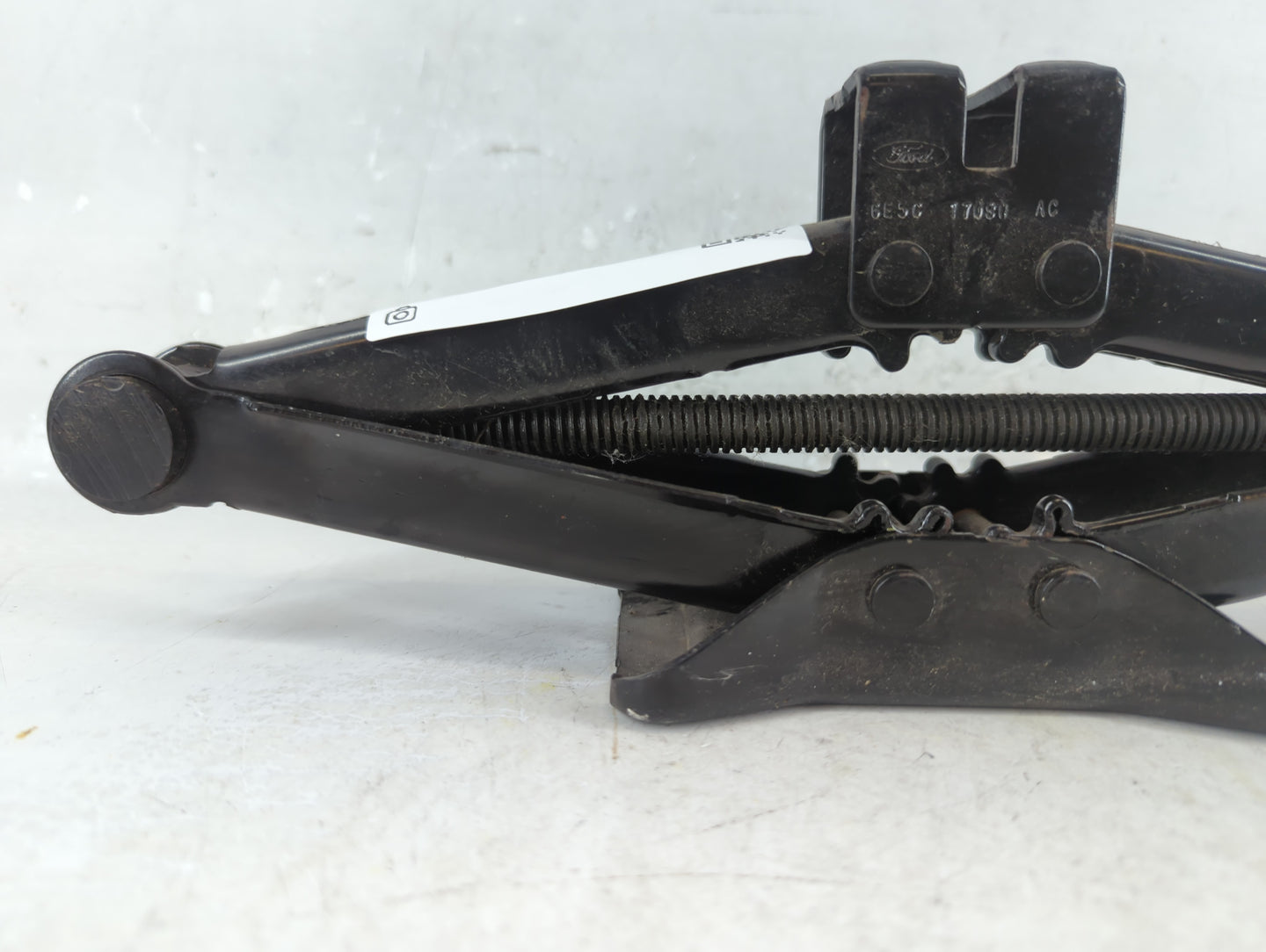 2007 Lincoln Mkz Spare Scissor Car Jack 925506 - Oemusedautoparts1.com