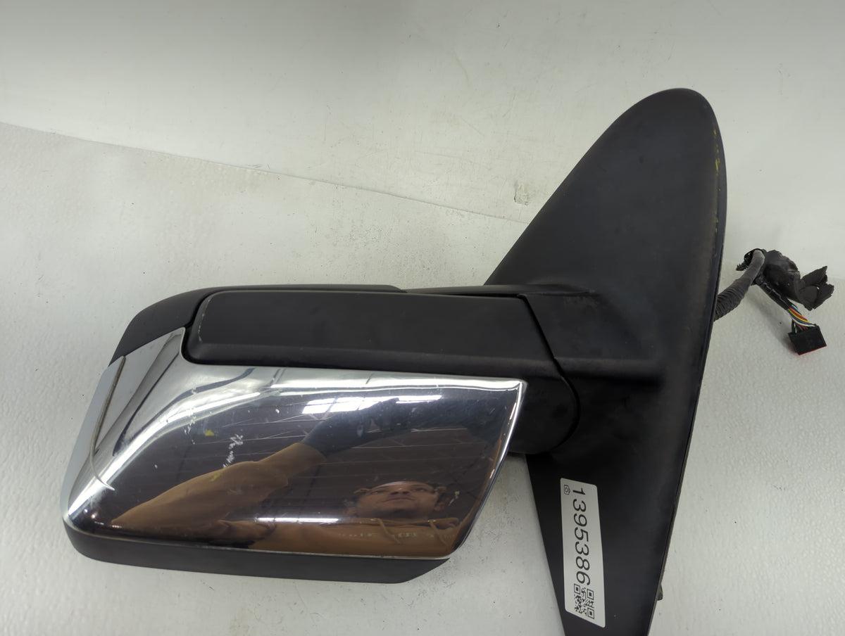 2007-2008 Lincoln Navigator Driver Side View Mirror - Left Door Mirror OEM Used - Oemusedautoparts1.com