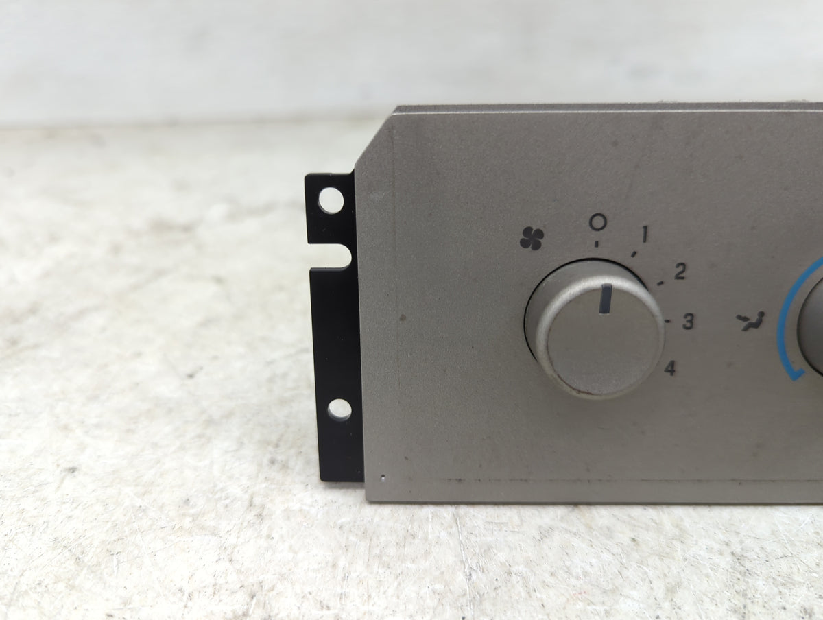 2007-2010 Lincoln Navigator Climate Control Module Temperature AC/Heater Replacement P/N:7L74-19980-AC Fits OEM Used Auto Pa