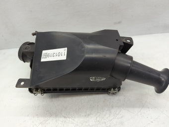 compare product Lincoln Town Car Air Cleaner Intake-duct Hose Tube 1101319