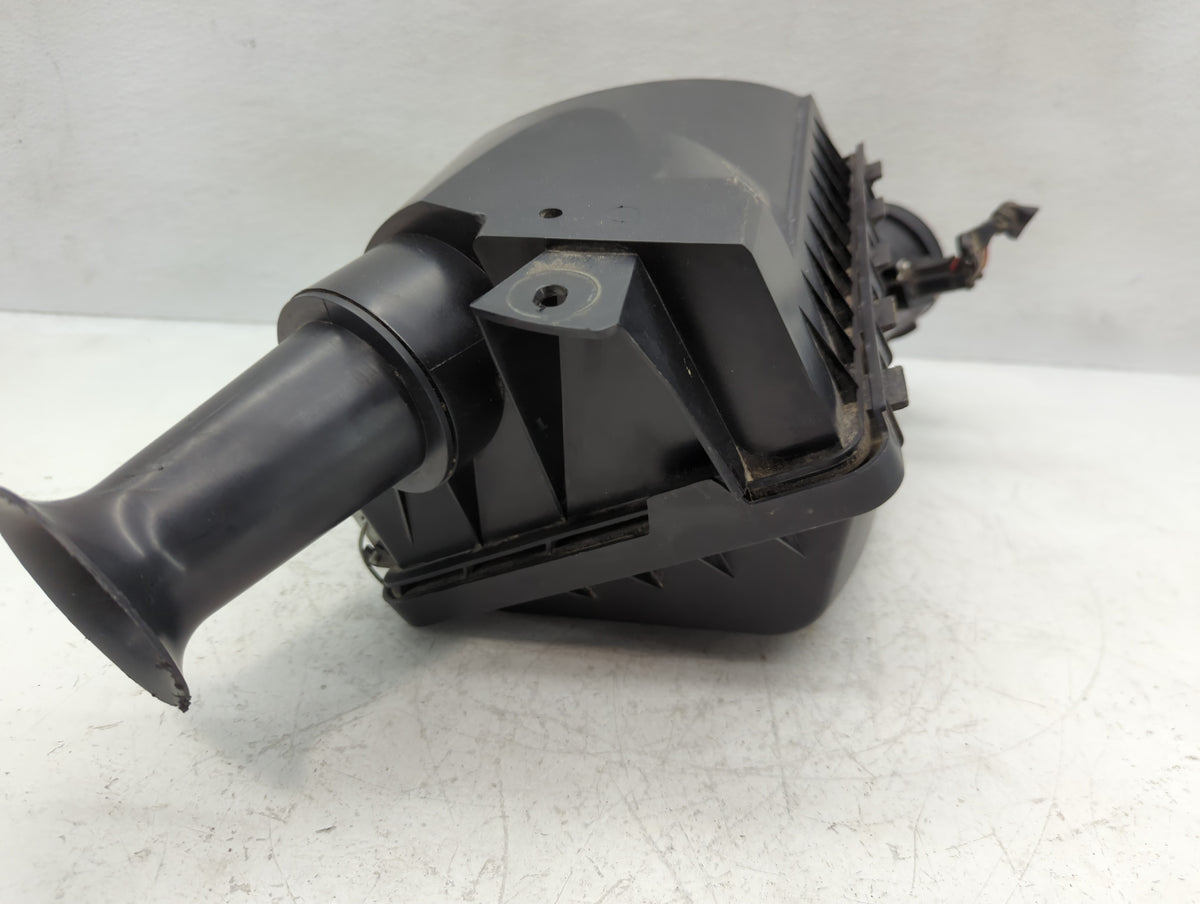 Lincoln Town Car Air Cleaner Intake-duct Hose Tube 1101319 - Oemusedautoparts1.com