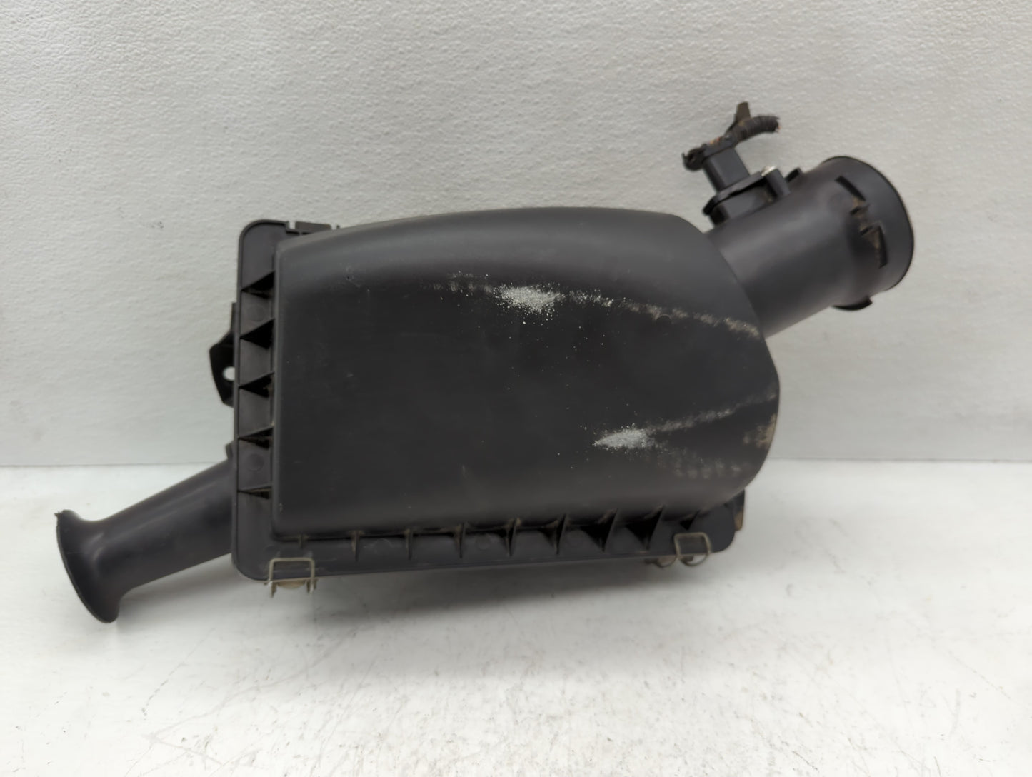 Lincoln Town Car Air Cleaner Intake-duct Hose Tube 1101319 - Oemusedautoparts1.com