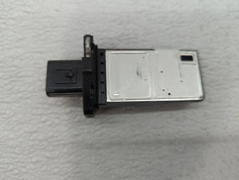 compare product 2005-2011 Lincoln Town Car Mass Air Flow Meter Maf