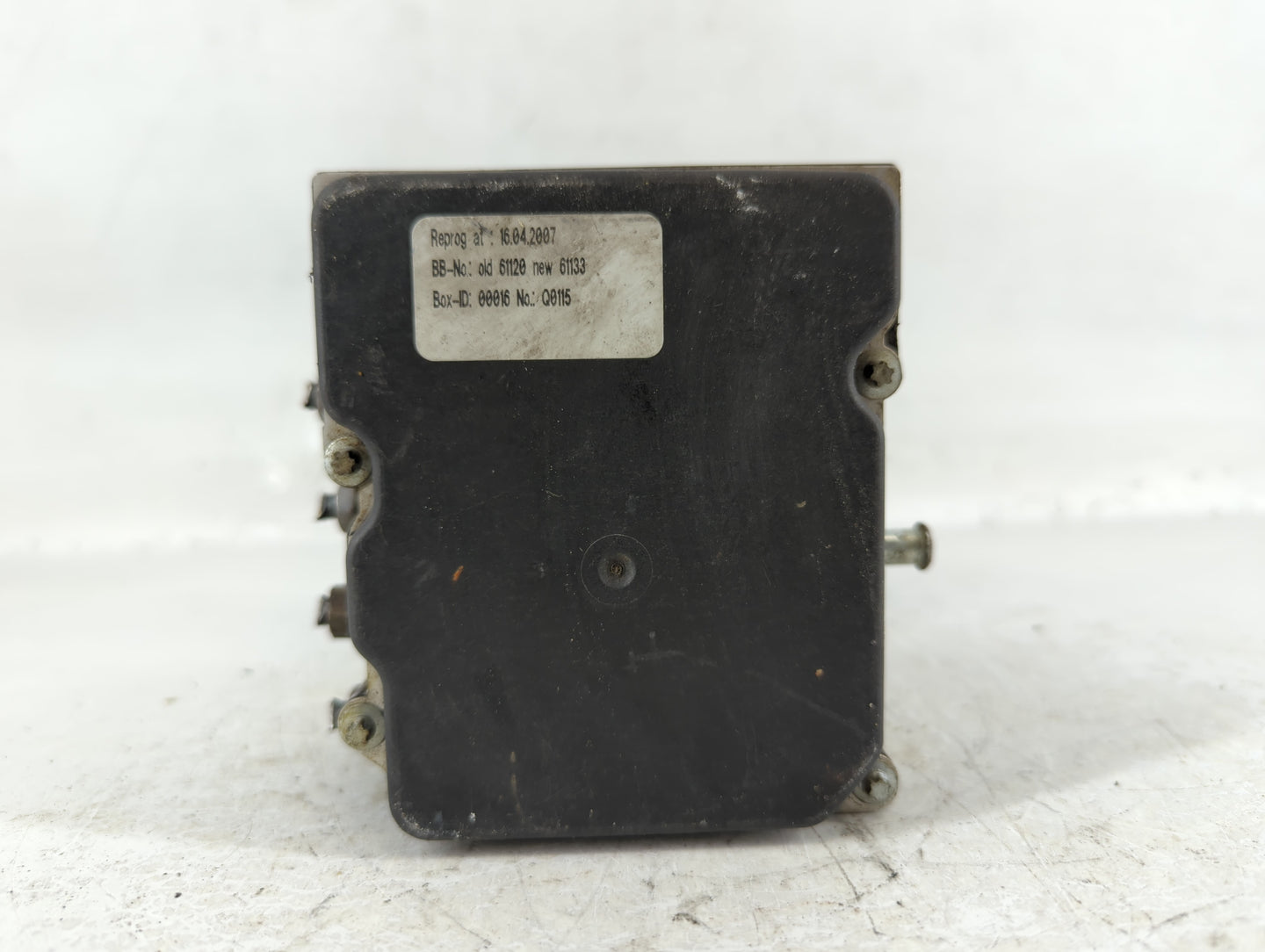 2007 Maserati Quattroporte ABS Pump Control Module Replacement P/N:216332 0 265 234 509 Fits OEM Used Auto Parts - Oemusedau