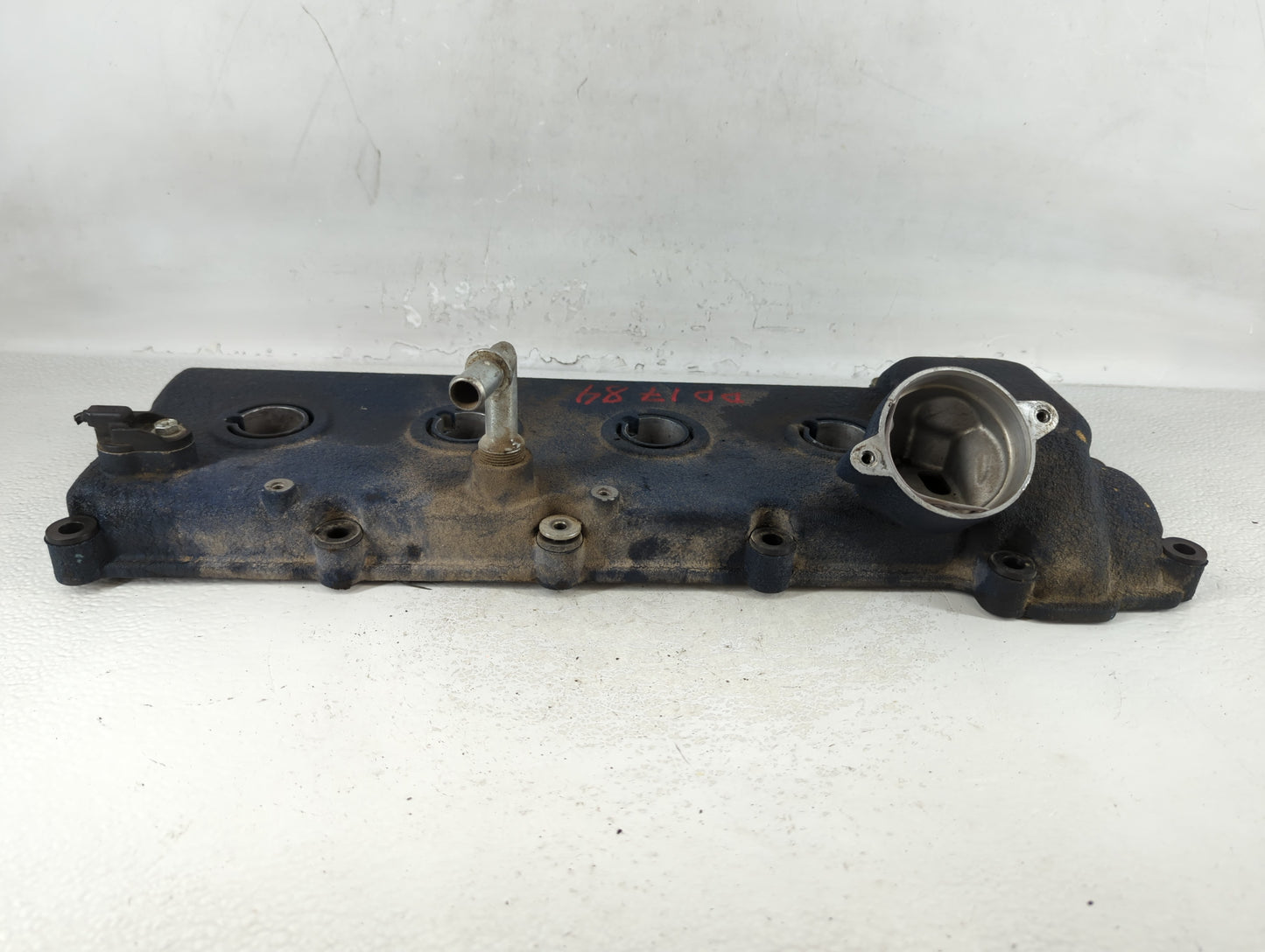 2007 Maserati Quattroporte Driver Left Cylinder Head Valve Cover P/N:228860 Fits OEM Used Auto Parts - Oemusedautoparts1.com