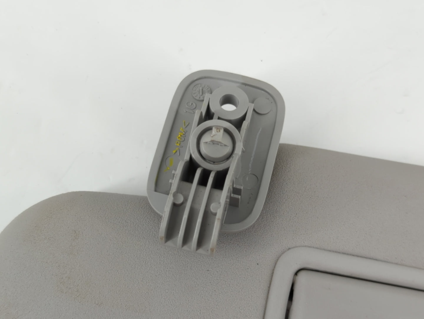 2007-2009 Mazda 3 Sun Visor Shade Replacement Passenger Right Mirror Fits Fits 2007 2008 2009 OEM Used Auto Parts - Oemuseda