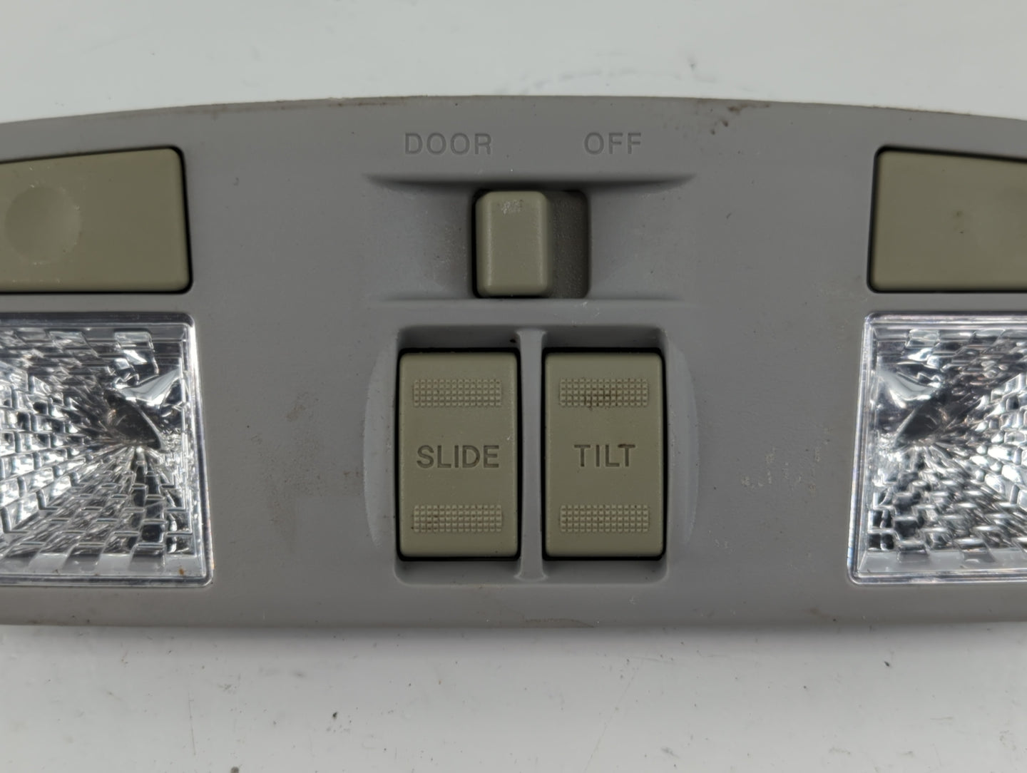 2007 Mazda 3 Overhead Roof Console Interior Dome Light - Oemusedautoparts1.com