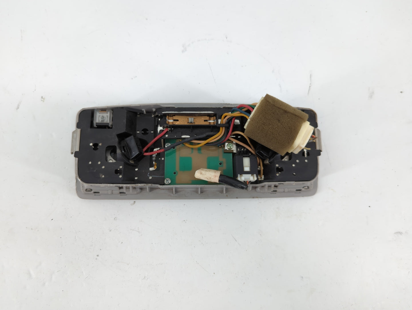 2007 Mazda 3 Overhead Roof Console Interior Dome Light - Oemusedautoparts1.com