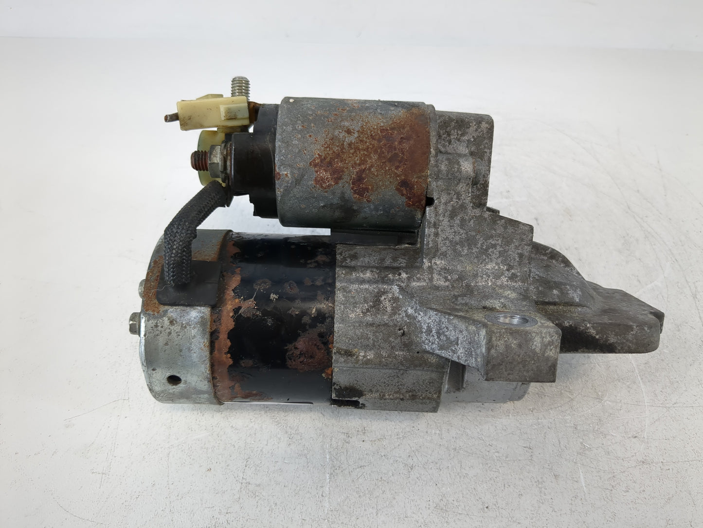 2004-2009 Mazda 3 Car Starter Motor Solenoid OEM P/N:M000T90981 Fits Fits 2004 2005 2006 2007 2008 2009 OEM Used Auto Parts 