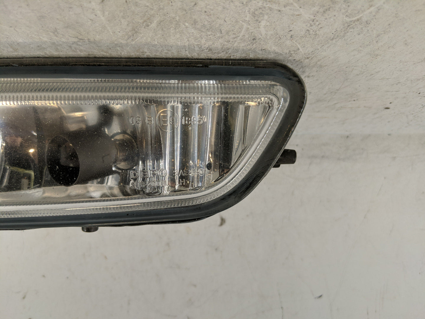 2007-2009 Mazda 3 Driver Left Oem Front Light Lamp - Oemusedautoparts1.com