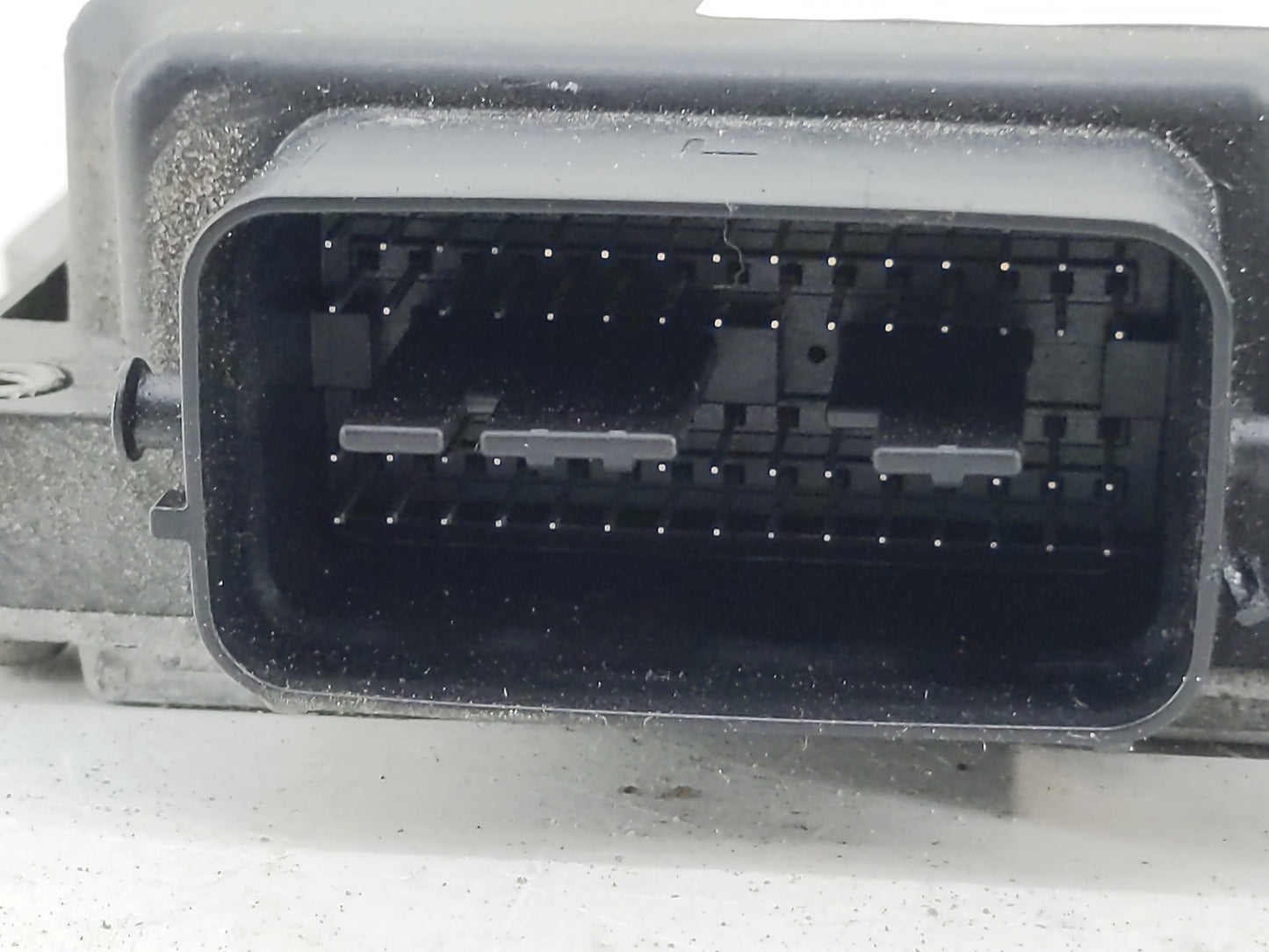 2007 Mazda 3 PCM Engine Control Computer ECU ECM PCU OEM P/N:LFS7 18 881E Fits OEM Used Auto Parts - Oemusedautoparts1.com