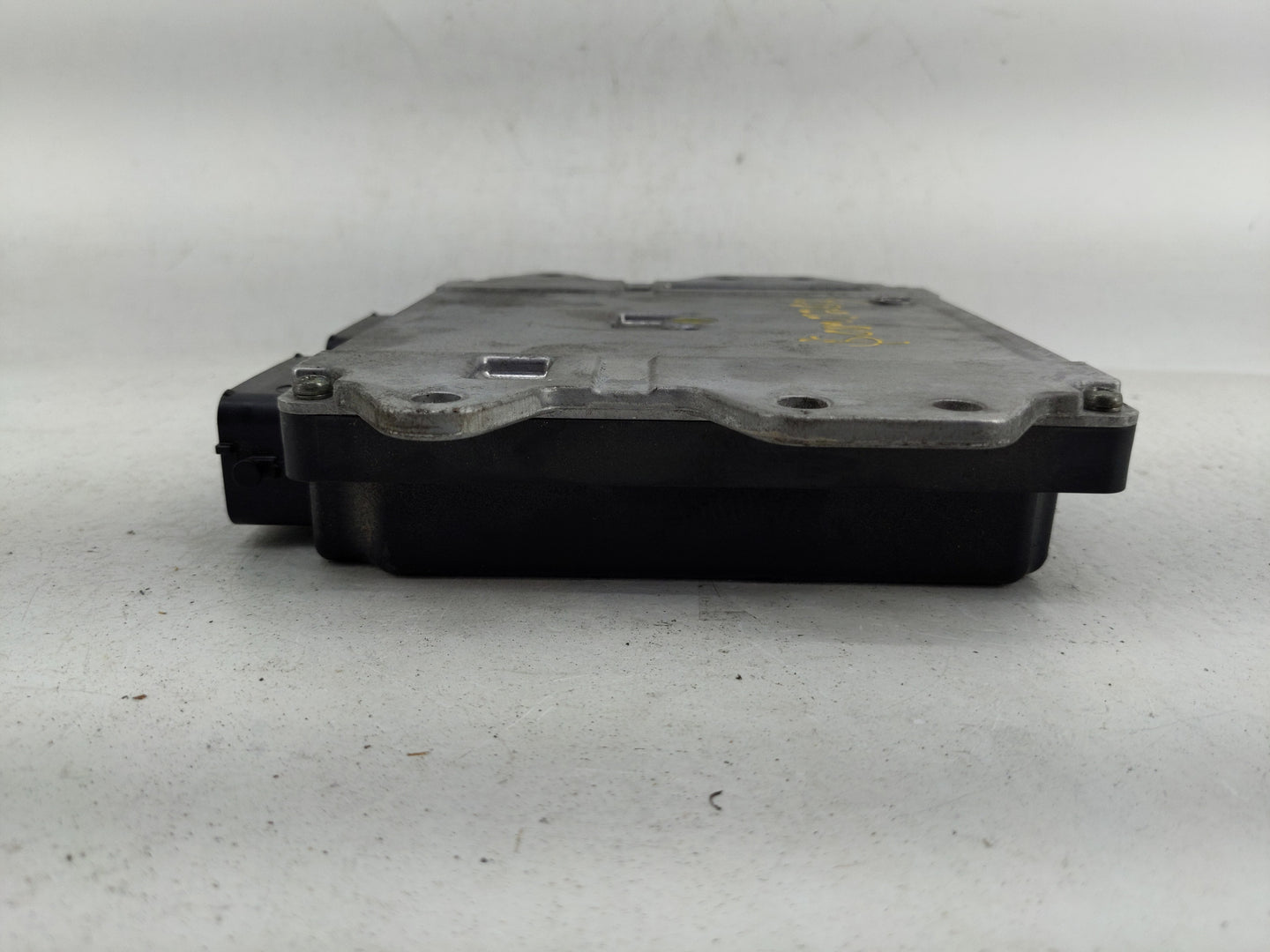 2007 Mazda 3 PCM Engine Control Computer ECU ECM PCU OEM P/N:LFS7 18 881E Fits OEM Used Auto Parts - Oemusedautoparts1.com