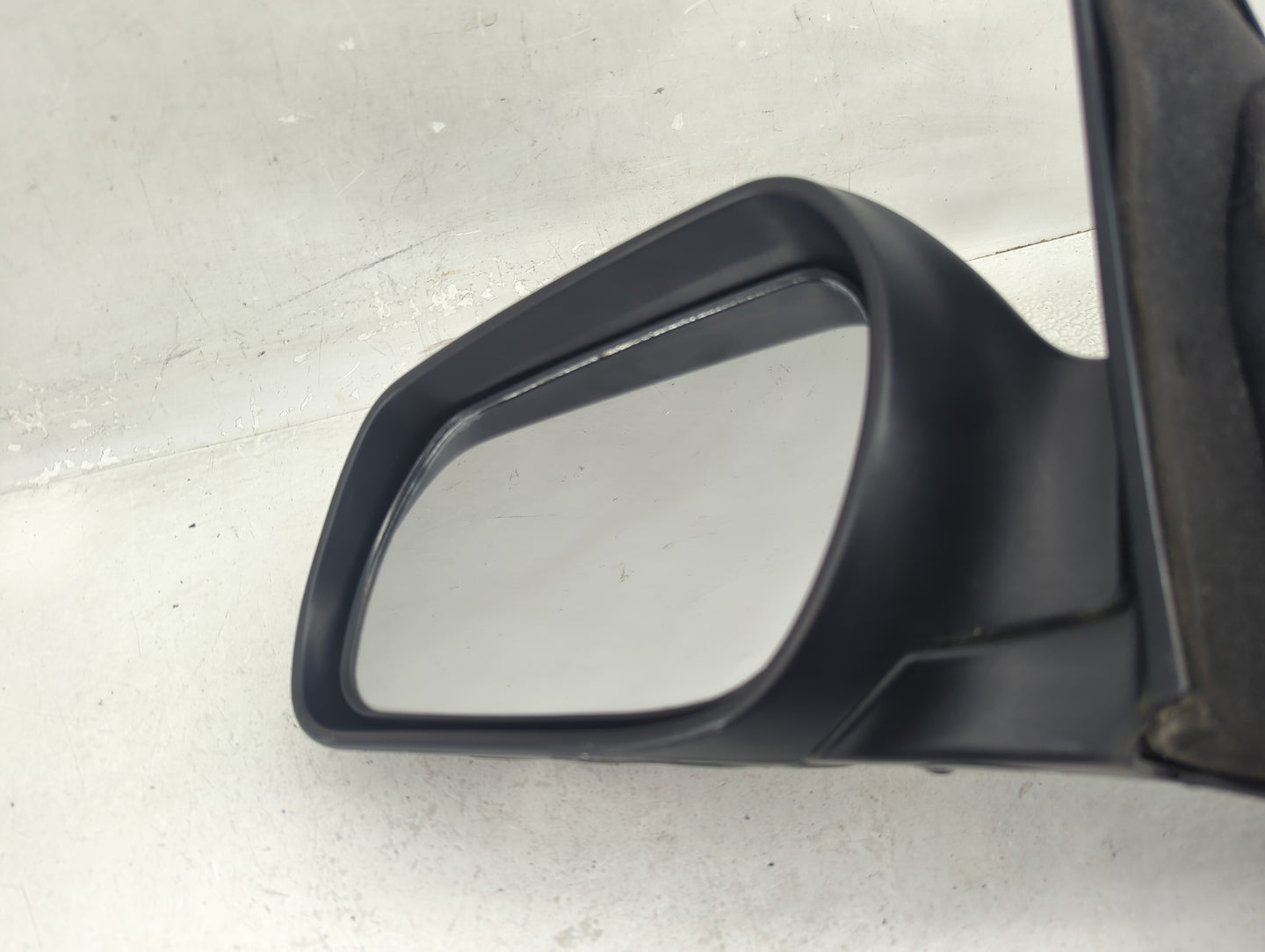 2007-2009 Mazda 3 Driver Side View Mirror - Left Door Mirror OEM Used - Oemusedautoparts1.com