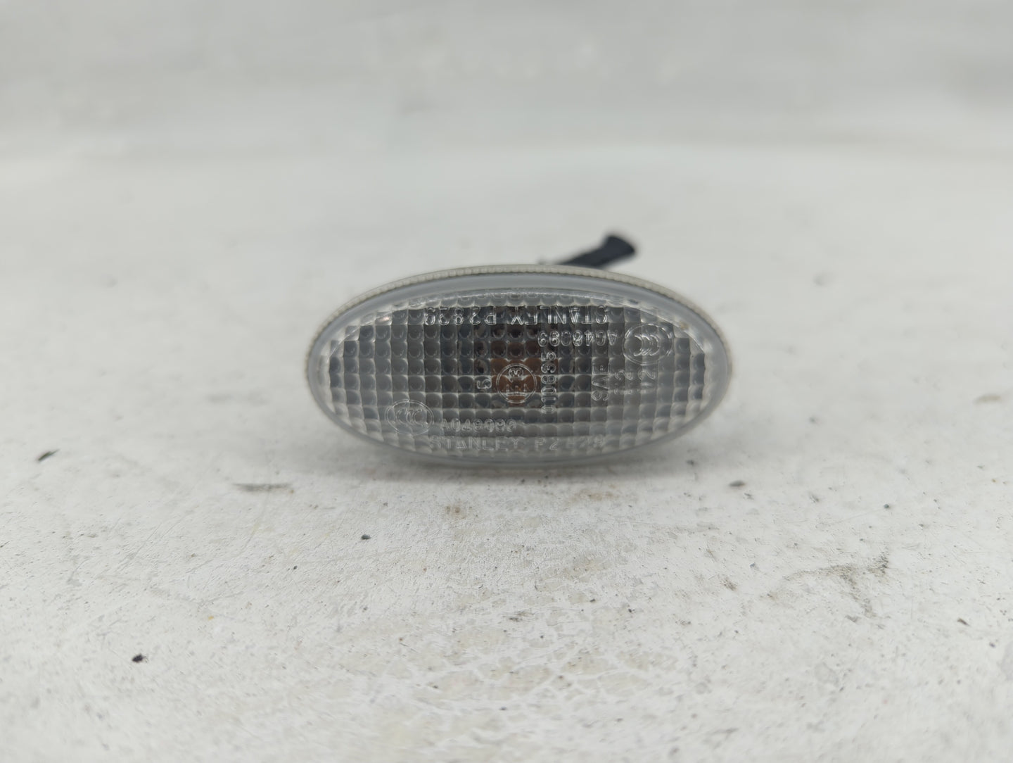 2004-2011 Mazda 3 Driver Left Oem Front Light Lamp - Oemusedautoparts1.com