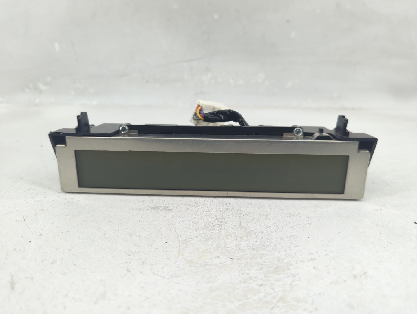 2006-2007 Mazda 3 Radio AM FM Cd Player Receiver Replacement Fits Fits 2006 2007 OEM Used Auto Parts - Oemusedautoparts1.com