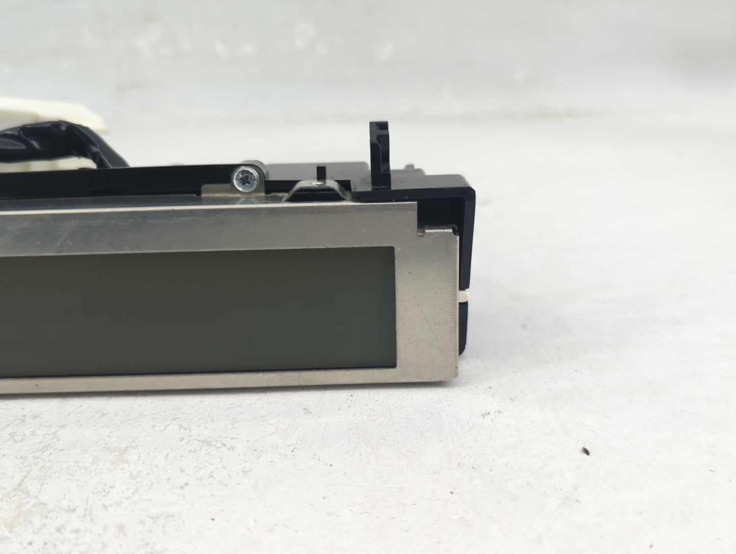 2006-2007 Mazda 3 Radio AM FM Cd Player Receiver Replacement Fits Fits 2006 2007 OEM Used Auto Parts - Oemusedautoparts1.com