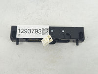 2006-2007 Mazda 3 Radio AM FM Cd Player Receiver Replacement Fits Fits 2006 2007 OEM Used Auto Parts - Oemusedautoparts1.com