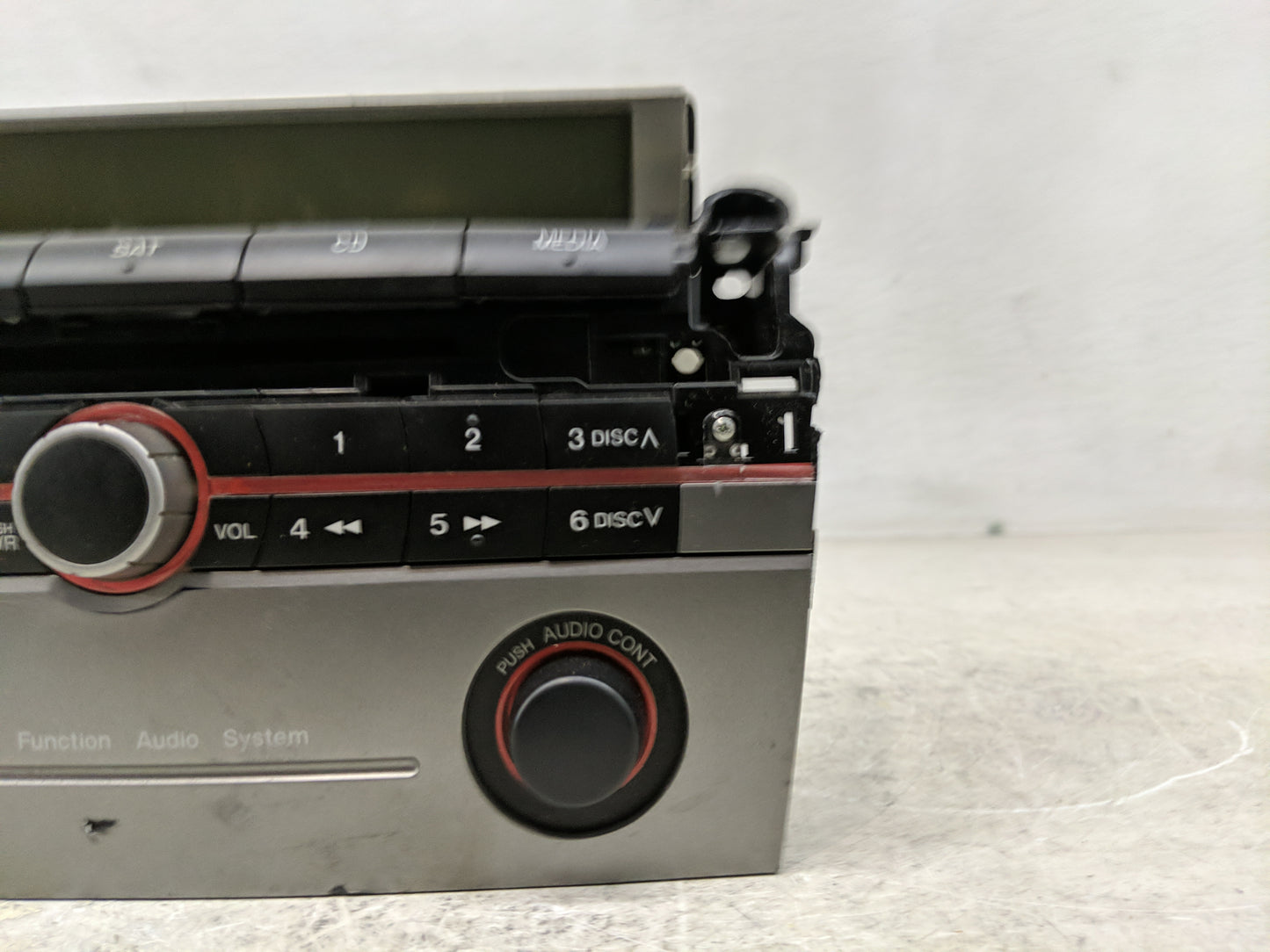 2006-2007 Mazda 3 Radio AM FM Cd Player Receiver Replacement Fits Fits 2006 2007 OEM Used Auto Parts - Oemusedautoparts1.com