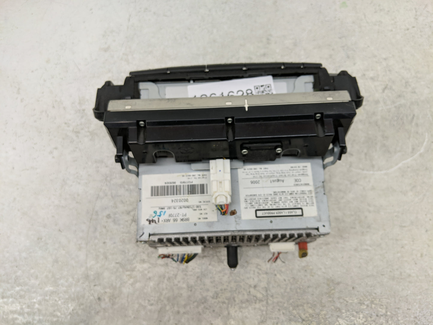2006-2007 Mazda 3 Radio AM FM Cd Player Receiver Replacement Fits Fits 2006 2007 OEM Used Auto Parts - Oemusedautoparts1.com