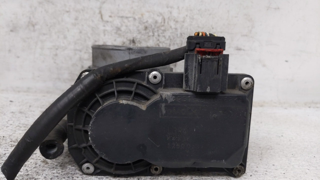 2006-2013 Mazda 3 Throttle Body P/N:6M86-9F991 L3R4 13 640, 6M8G-A Fits Fits 2006 2007 2008 2009 2010 2011 2012 2013 OEM Use