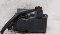 2006-2013 Mazda 3 Throttle Body P/N:6M86-9F991 L3R4 13 640, 6M8G-A Fits Fits 2006 2007 2008 2009 2010 2011 2012 2013 OEM Use