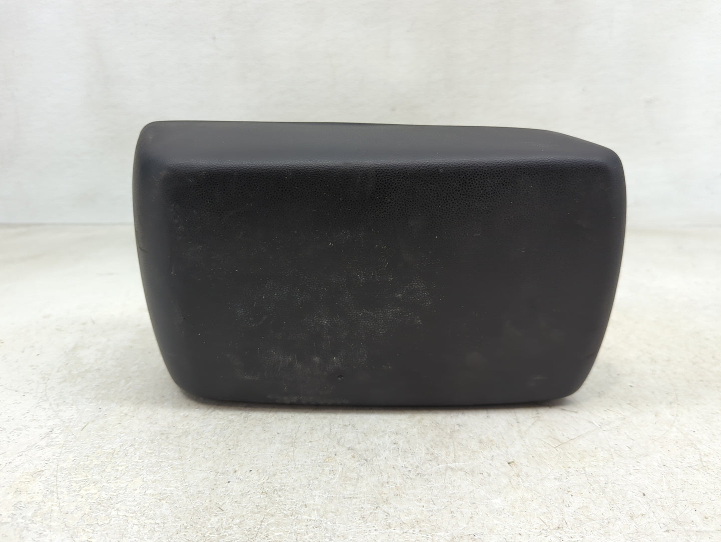 2007 Mazda 3 Center Console Armrest Cover Lid Fits OEM Used Auto Parts - Oemusedautoparts1.com