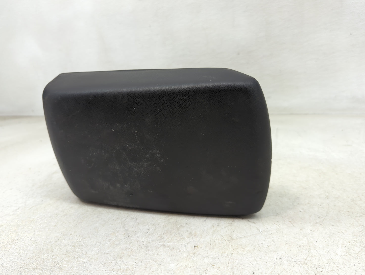 2007 Mazda 3 Center Console Armrest Cover Lid Fits OEM Used Auto Parts - Oemusedautoparts1.com