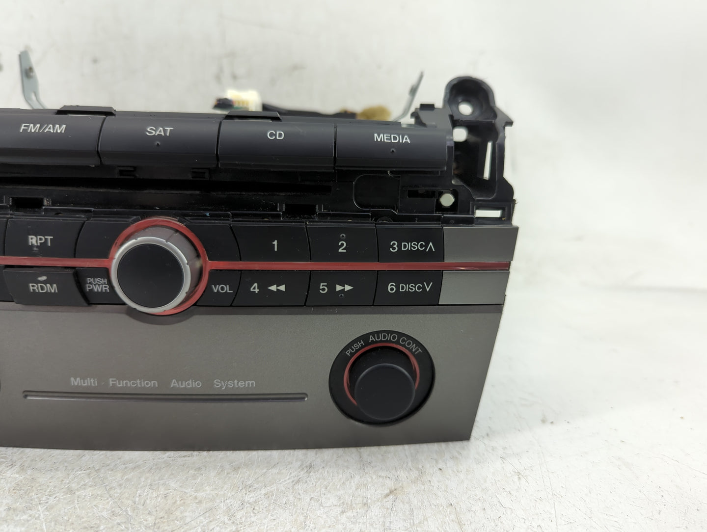 2006-2007 Mazda 3 Radio AM FM Cd Player Receiver Replacement P/N:BR9G-66-ARX Fits Fits 2006 2007 OEM Used Auto Parts - Oemus