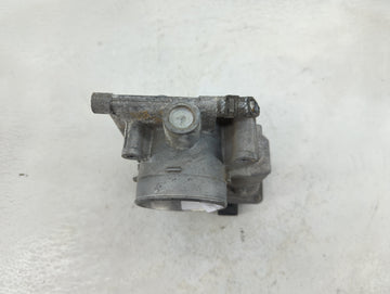 2006-2013 Mazda 3 Throttle Body P/N:L3R4 13 640 Fits Fits 2006 2007 2008 2009 2010 2011 2012 2013 OEM Used Auto Parts