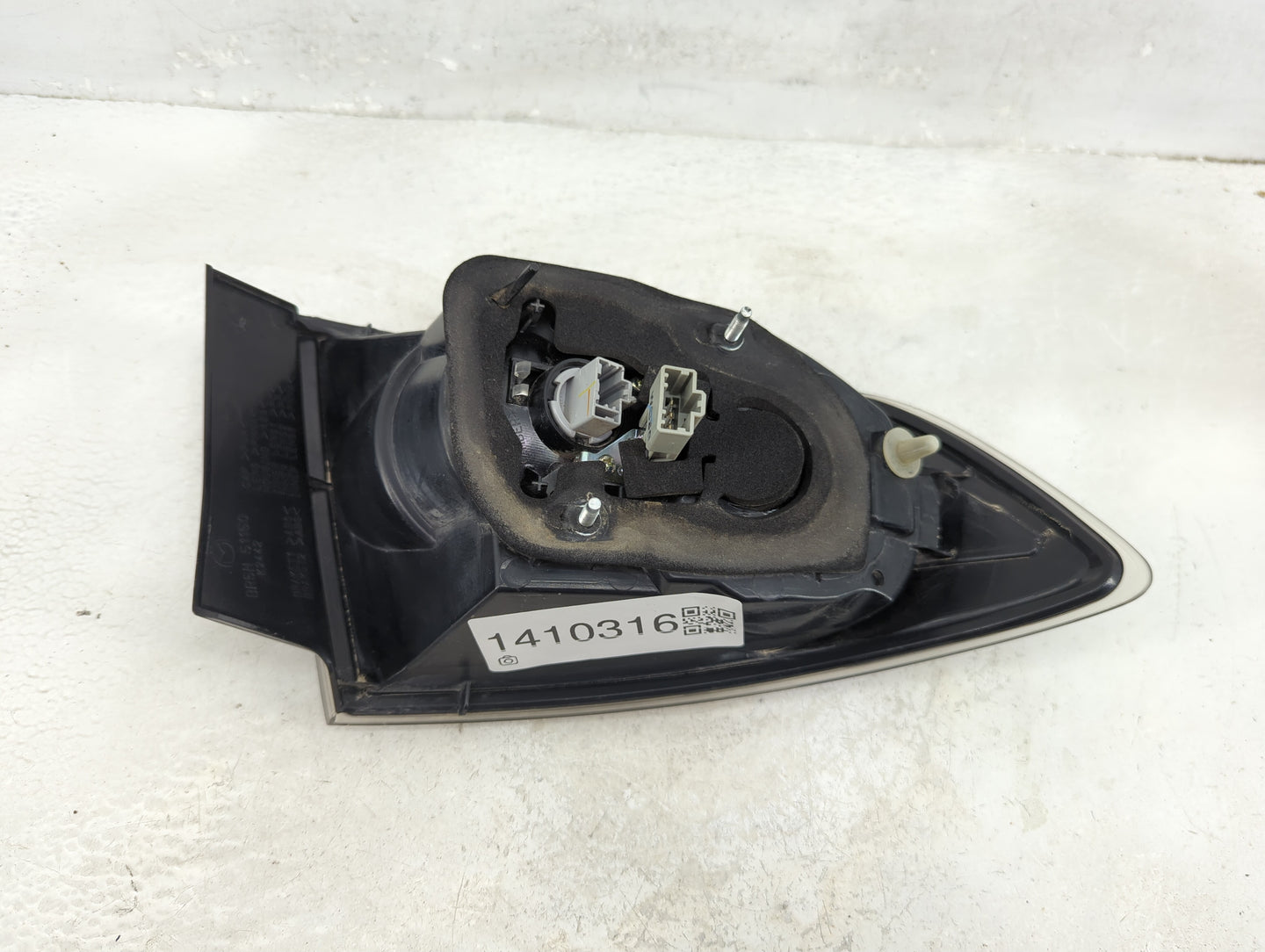 2007-2009 Mazda 3 Tail Light Assembly Passenger Right OEM P/N:BR5H 51150 Fits Fits 2007 2008 2009 OEM Used Auto Parts - Oemu
