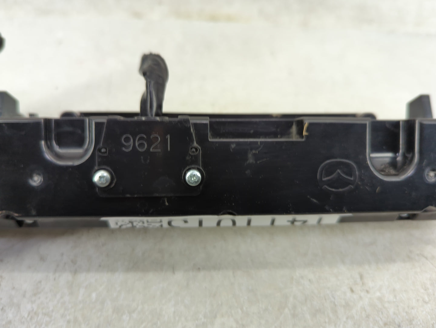 2006-2009 Mazda 3 Information Display Screen - Oemusedautoparts1.com