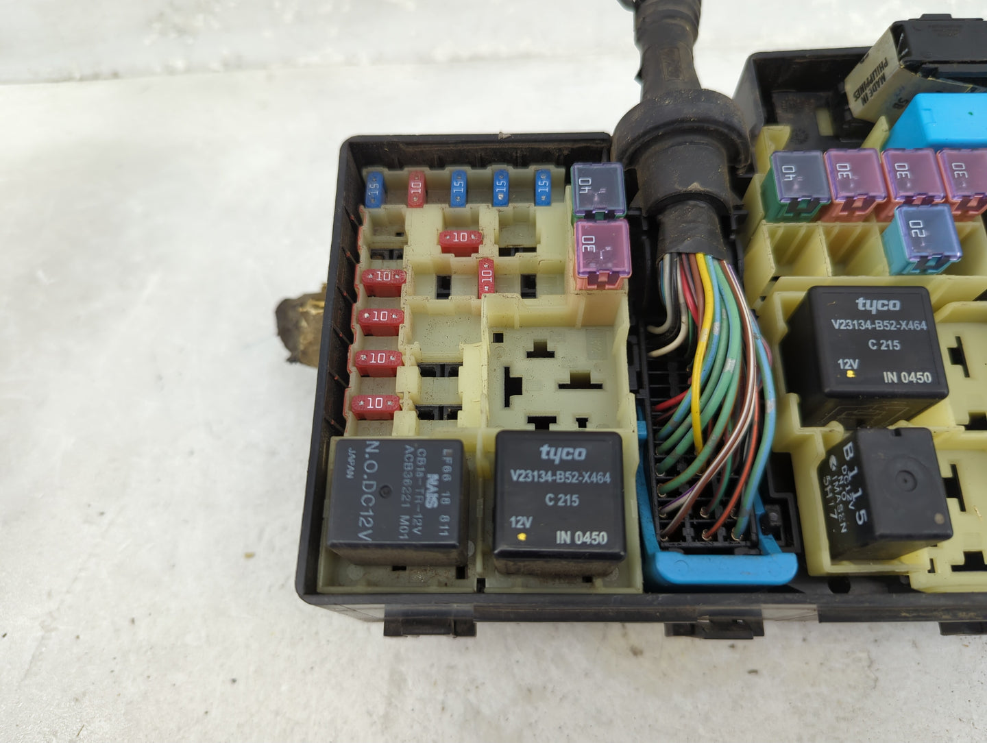2004-2009 Mazda 3 Fusebox Fuse Box Panel Relay Module P/N:518818109 BP4K-66765 Fits Fits 2004 2005 2006 2007 2008 2009 OEM U
