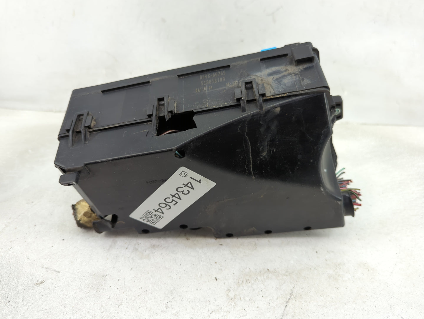 2004-2009 Mazda 3 Fusebox Fuse Box Panel Relay Module P/N:518818109 BP4K-66765 Fits Fits 2004 2005 2006 2007 2008 2009 OEM U