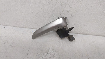 2007 Mazda 3 Passenger Front Right Door Handle Exterior Assembly Silver - Oemusedautoparts1.com
