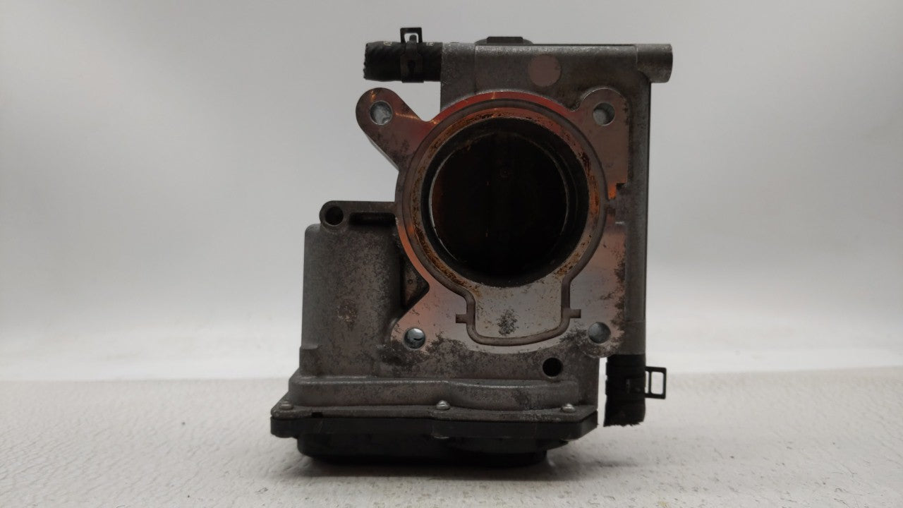 2006-2013 Mazda 3 Throttle Body P/N:L3R4 13 640 L3G2 13 640 A, P53N 13 640 Fits Fits 2006 2007 2008 2009 2010 2011 2012 2013