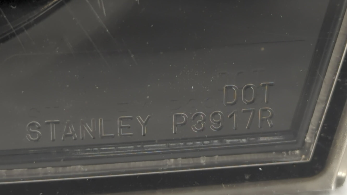 2007-2009 Mazda 3 Tail Light Assembly Passenger Right OEM P/N:P3917R Fits Fits 2007 2008 2009 OEM Used Auto Parts - Oemuseda