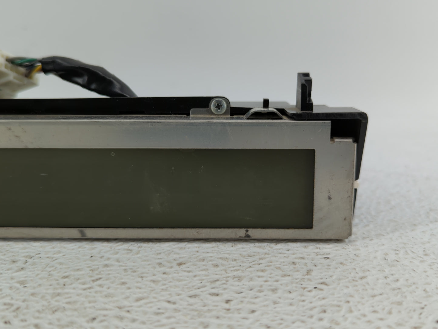 2006-2007 Mazda 3 Radio AM FM Cd Player Receiver Replacement Fits Fits 2006 2007 OEM Used Auto Parts - Oemusedautoparts1.com