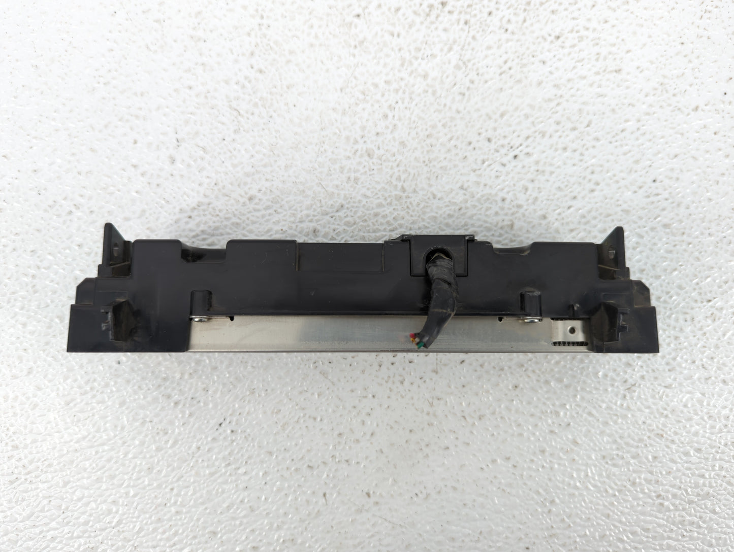 2006-2007 Mazda 3 Radio AM FM Cd Player Receiver Replacement Fits Fits 2006 2007 OEM Used Auto Parts - Oemusedautoparts1.com