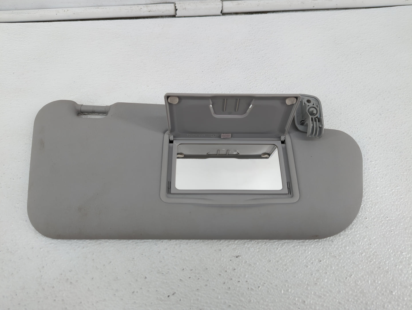 2007-2009 Mazda 3 Sun Visor Shade Replacement Passenger Right Mirror Fits Fits 2007 2008 2009 OEM Used Auto Parts - Oemuseda