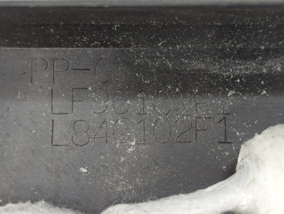 2007 Mazda 3 Engine Cover 430558 - Oemusedautoparts1.com