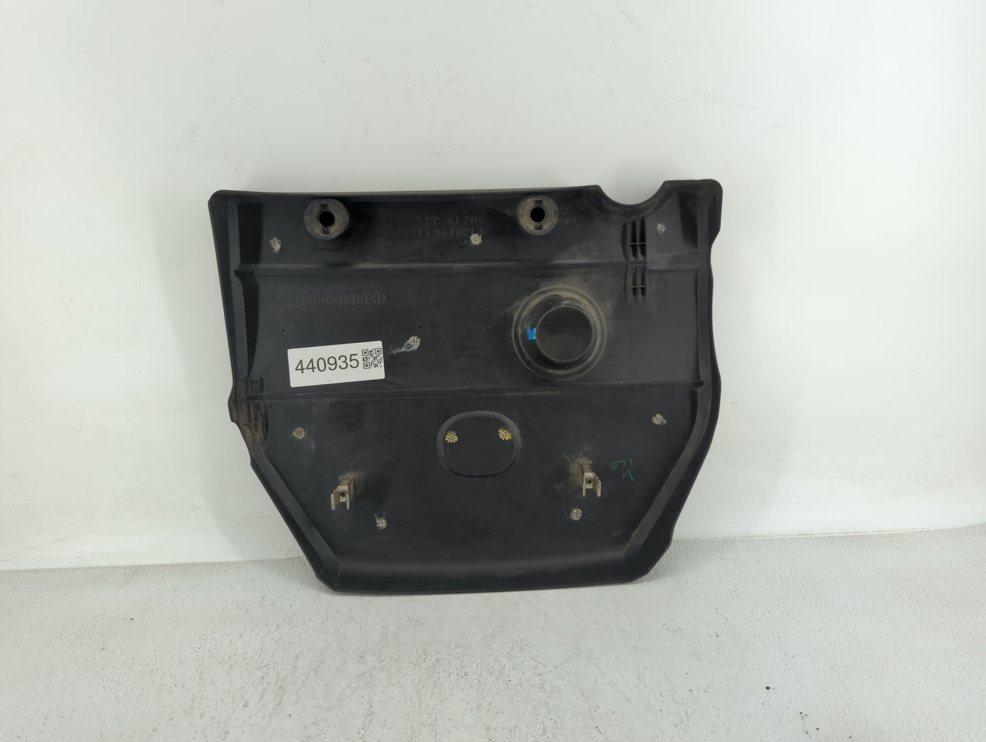 2007 Mazda 3 Engine Cover - Oemusedautoparts1.com