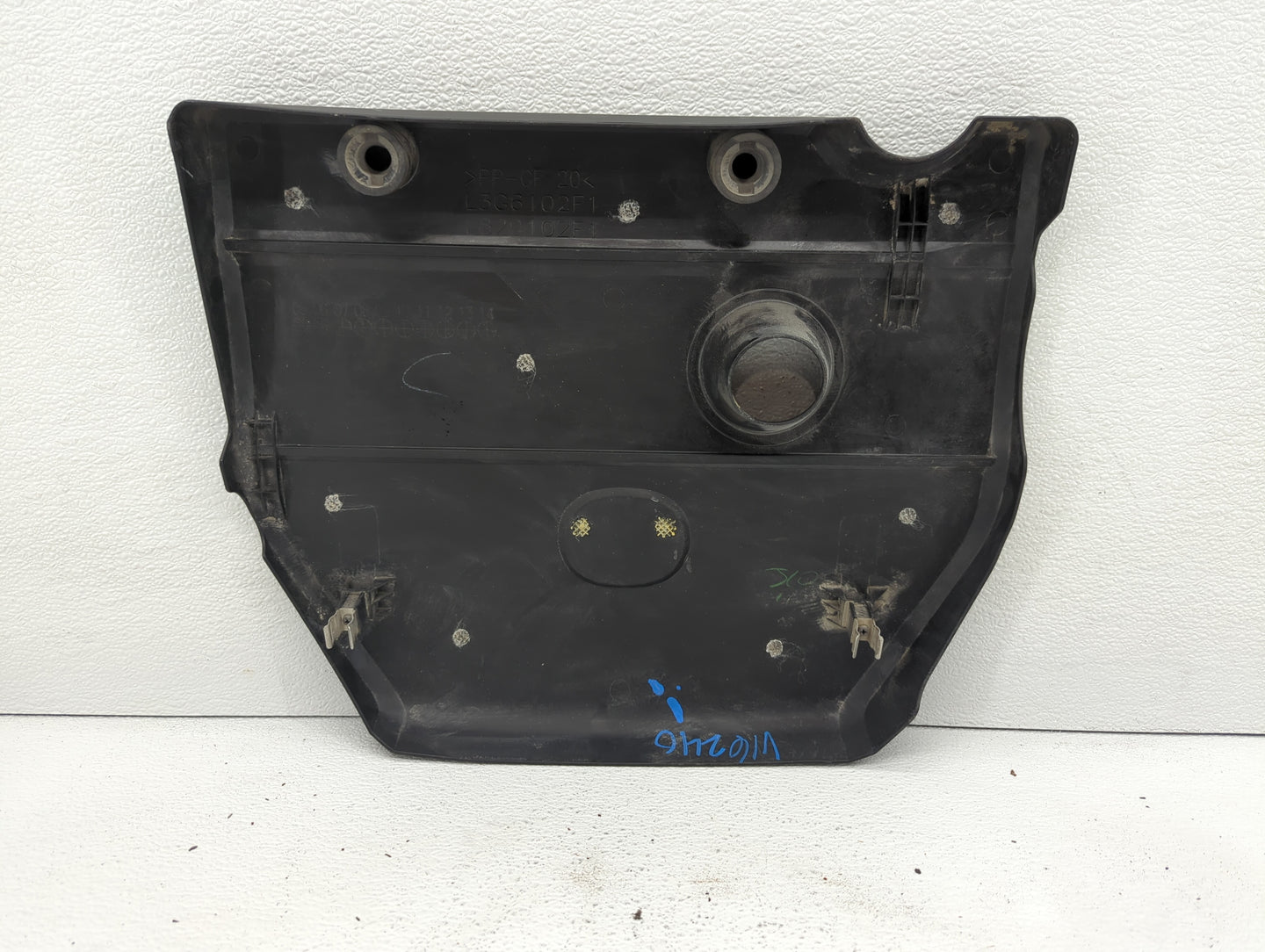 2007 Mazda 3 Engine Cover - Oemusedautoparts1.com